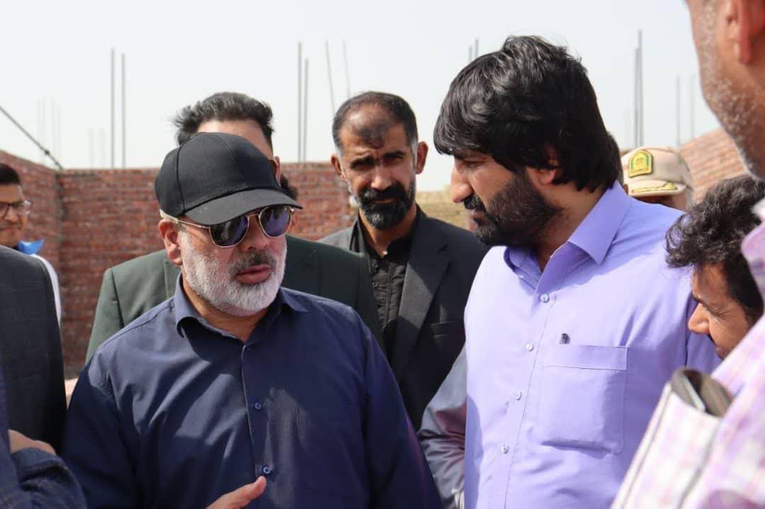 تسطیح و آماده سازی سایت طرح مسکن ملی شهرستان میرجاوه